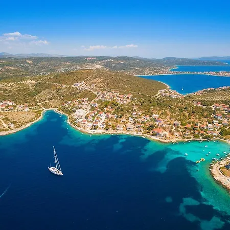 Family Friendly Seaside Kanica, Rogoznica - 12895 Apartment